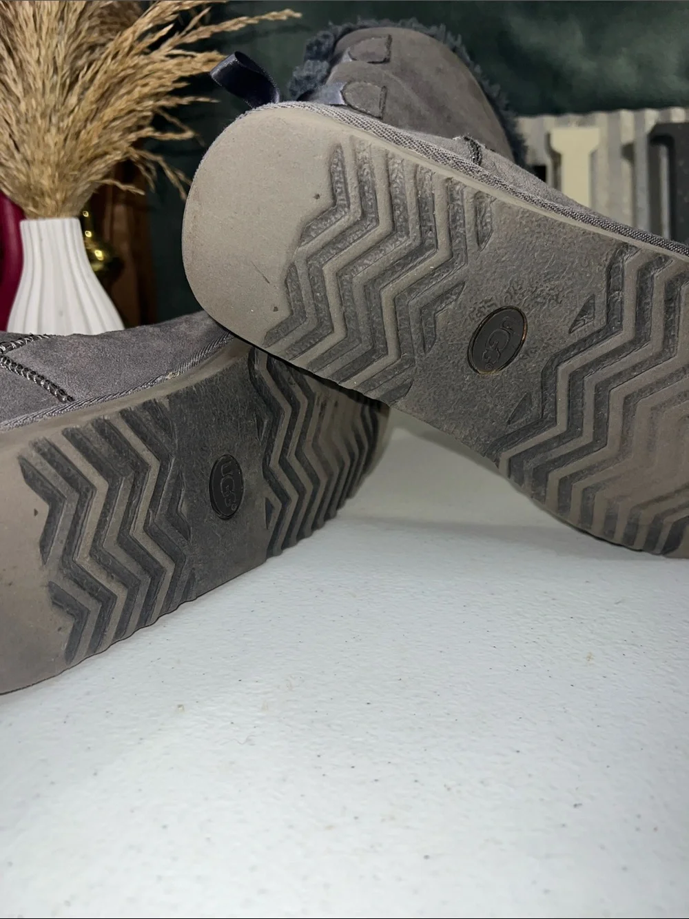 UGG suede gray